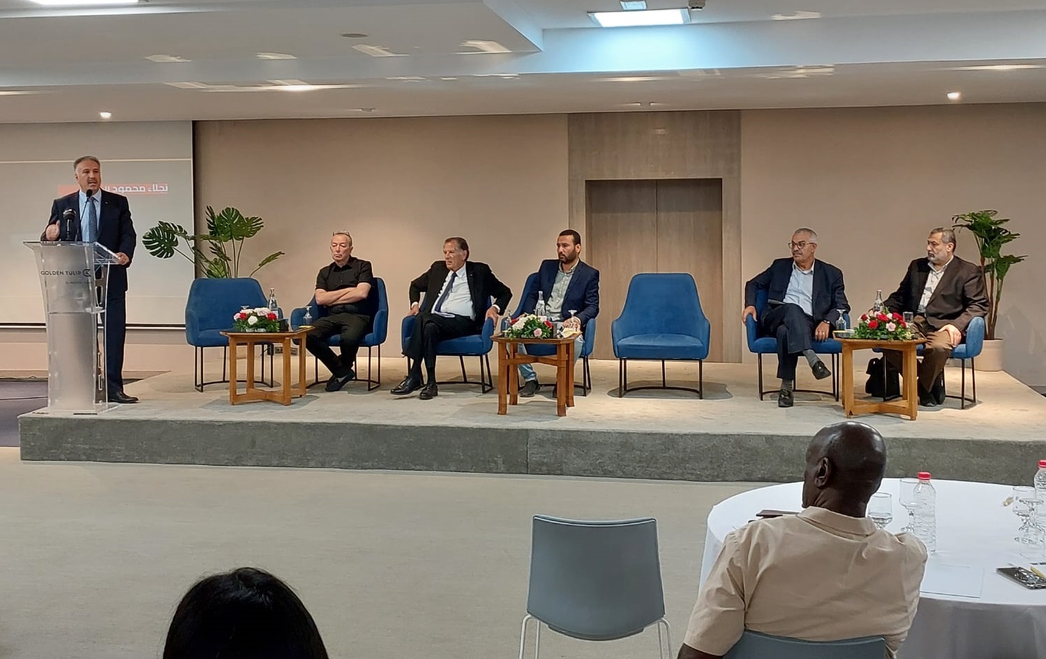 المشرف العام على الإعلام الرسمي الوزير أحمد عساف خلال مشاركته بندوة دولية في تونس حول موقع فلسطين في الإعلام العربي