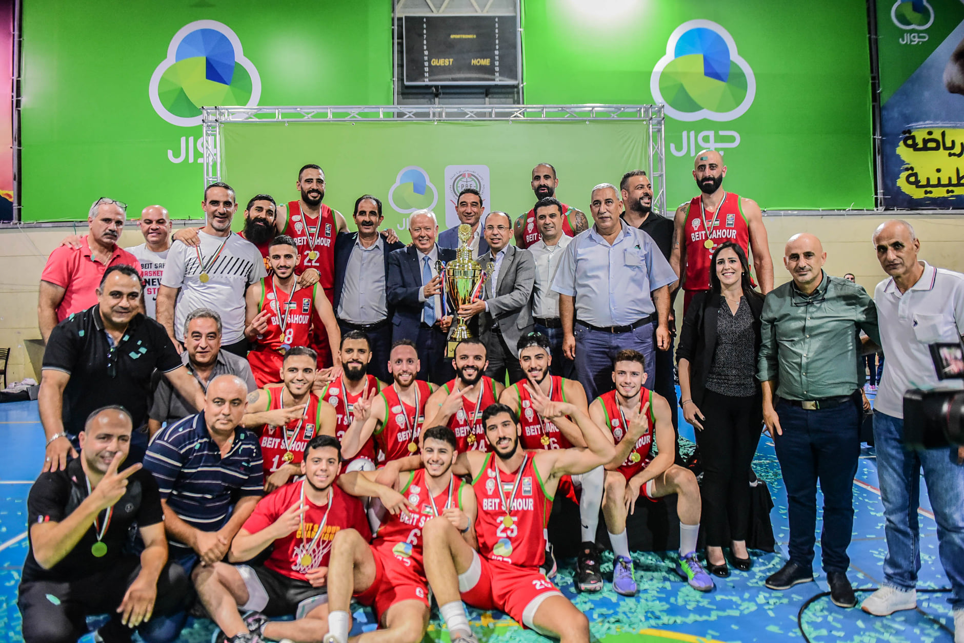نادي أرثوذكسي بيت ساحور متوّجًا بكأس بطولة الدوري للموسم الثاني على التوالي نادي أرثوذكسي بيت ساحور متوّجًا بكأس بطولة الدوري للموسم الثاني على التوالي