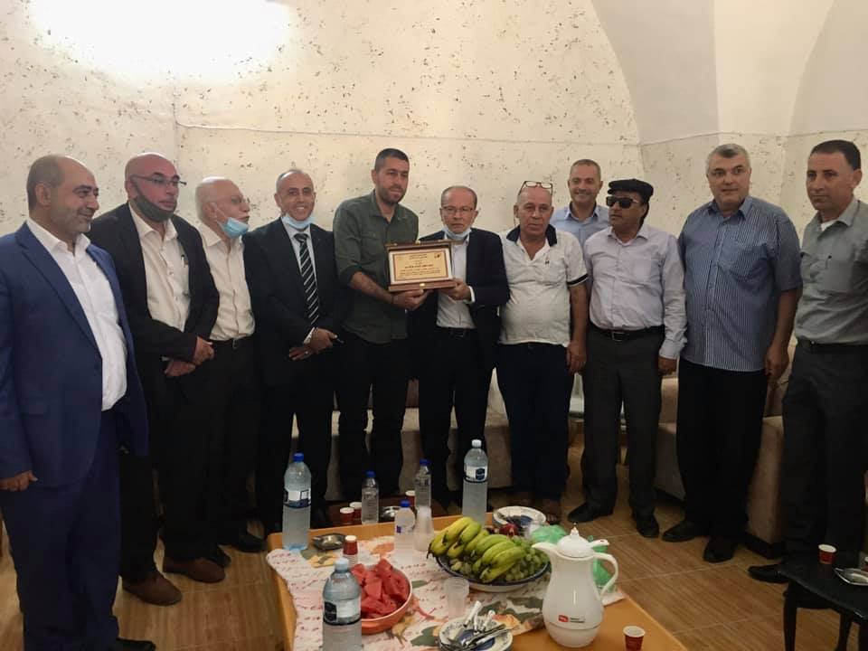 جانب من تكريم الأسرى المحررين (عدسة: ثائر أبو بكر/وفا)