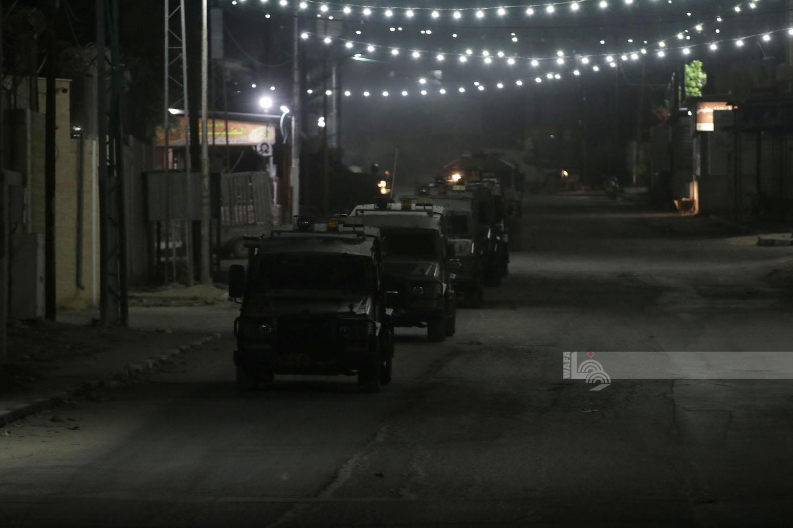 قوات الاحتلال الإسرائيلي تقتحم مخيم عقبة جبر جنوب مدينة أريحا (تصوير: سليمان أبو سرور/وفا)