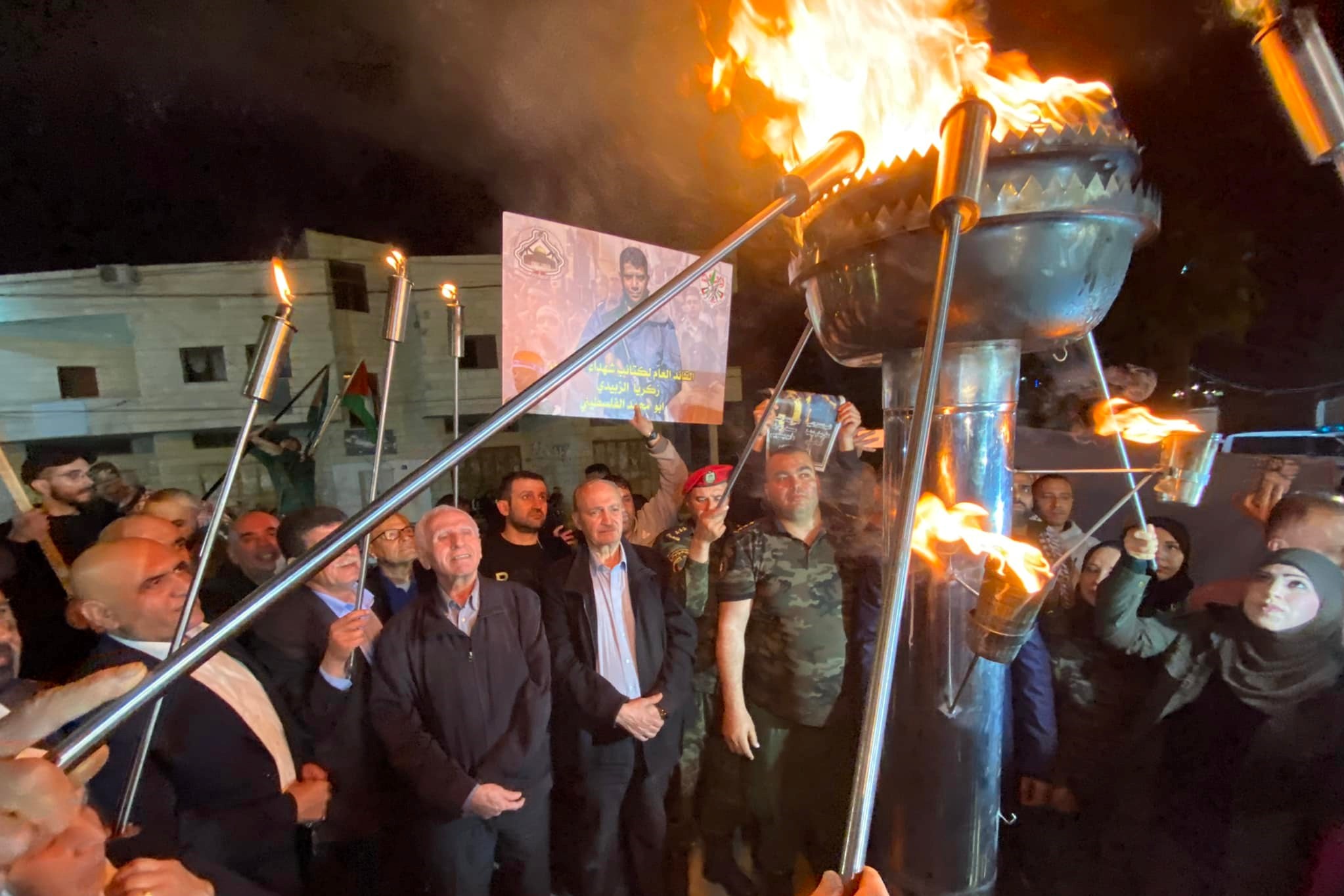 جانب من ايقاد الشعلة (عدسة: ثائر أبو بكر/وفا) جانب من ايقاد الشعلة (عدسة: ثائر أبو بكر/وفا)