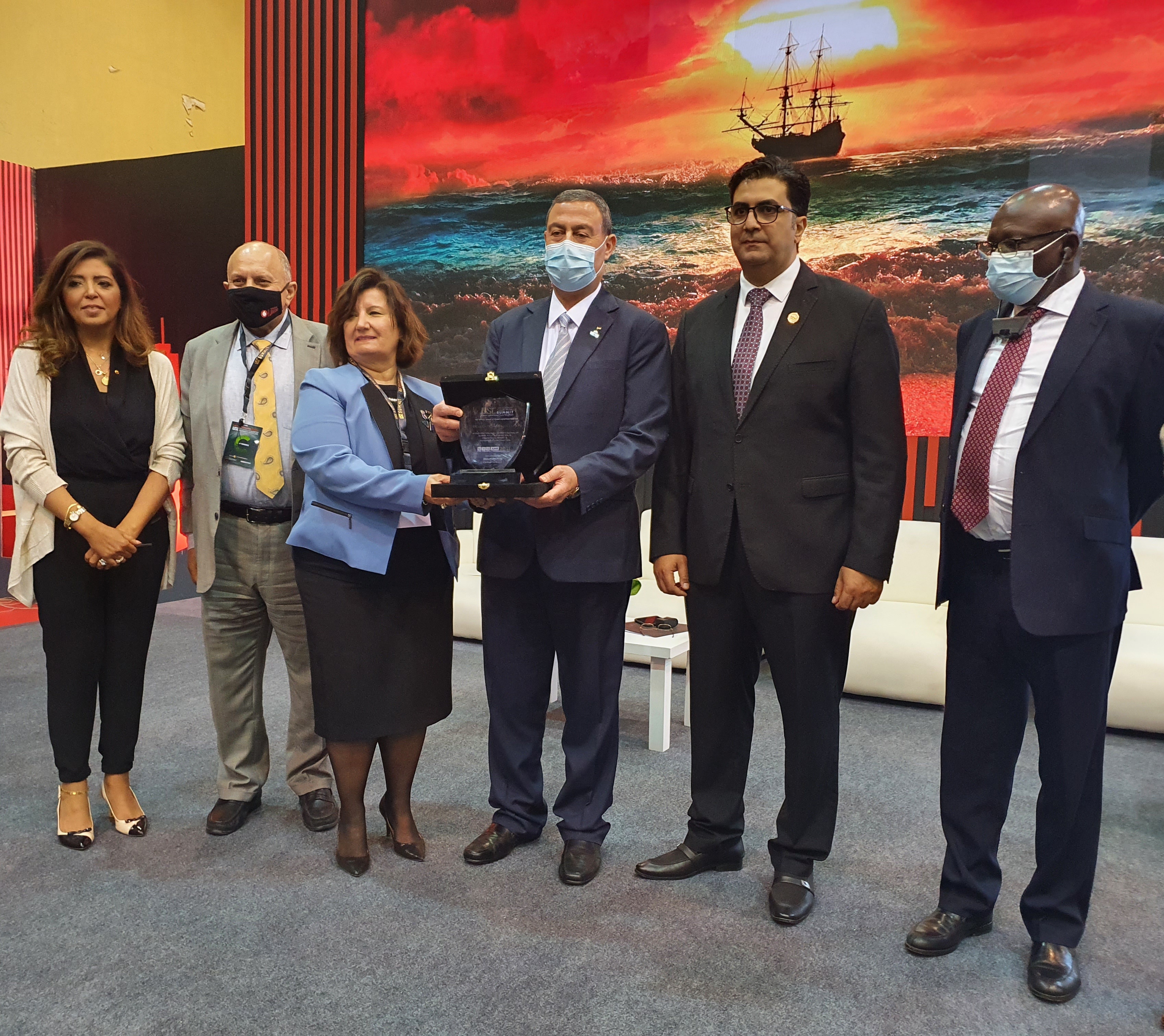 جانب من تكريم سفير فلسطين لدى مصر